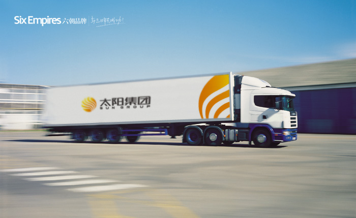 13-卡车.jpg